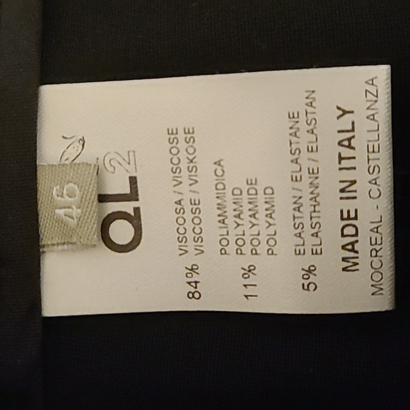 Black Pencil Skirt with slit in back - Picture 9 of 10